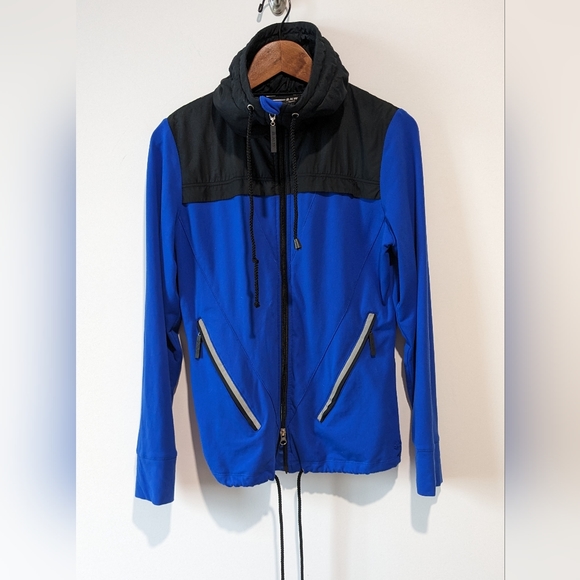 B.N.W. Blue & Black Zip-up Jacket - Picture 1 of 6